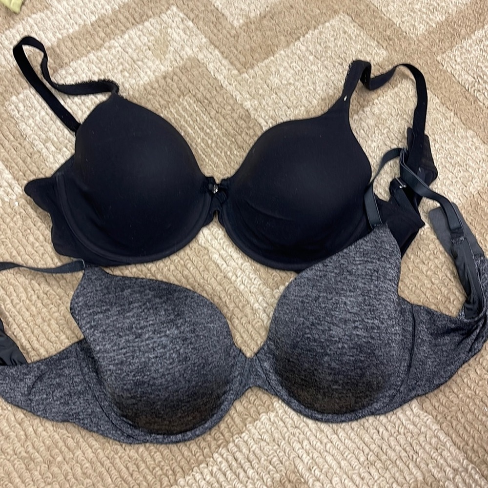 38C Victoria Secret Bras
